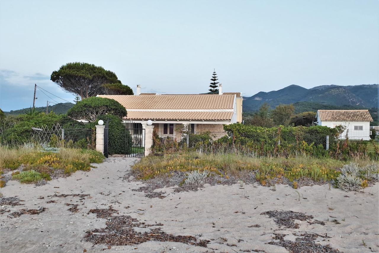 Dalas Beach House Almiros Beach Exterior photo