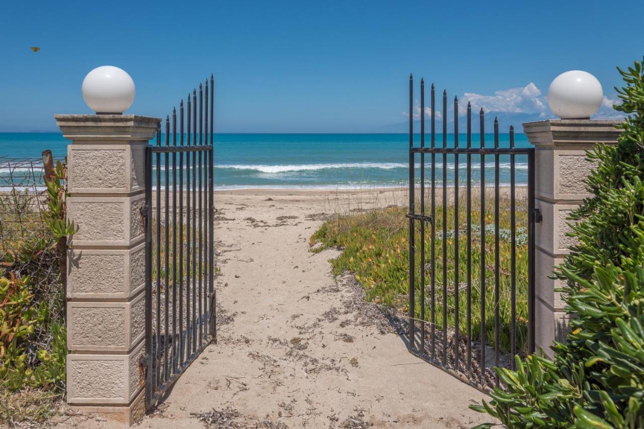 Dalas Beach House Almiros Beach Exterior photo
