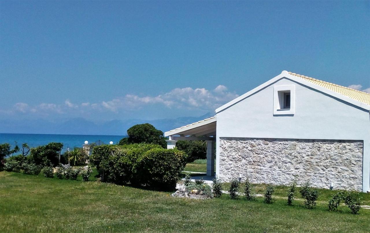 Dalas Beach House Almiros Beach Exterior photo
